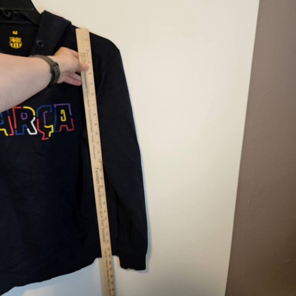 FC Barcelona Barca Hoodie Navy Blue Mens Medium Soccer Football Pullover Graphic - Picture 8 of 9